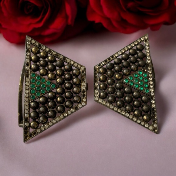 Accessories - Antique or vintage Elegant Green and Gold Dress Belt Buckle for Costume Design